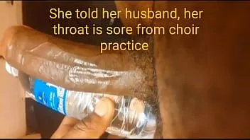 Reproduzir Disse ao marido que a garganta estava doendo por causa do ensaio do coral, mas é de comer pau