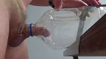 play Fles met wijde hals - horizontaal - gemengd zicht - zijkant en onderkant