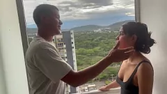 play Kakak Tiriku yang Seksi Memohon Kenyamanan dengan Kontol Besarku setelah Pacarnya Mencampakkannya