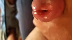 Redare Experimentează plăcerea intensă: cumshot nebunie cu cocoșul meu sexy tare