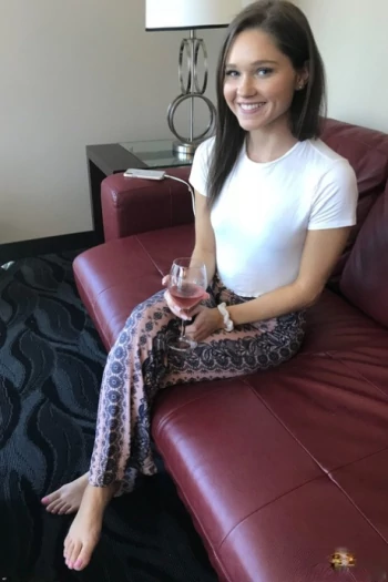 अभिनेता Zoe Bloom