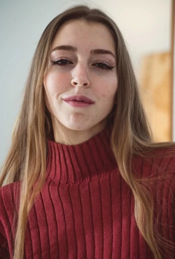 Porno Yıldızı Mary Popiense