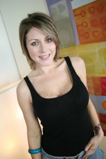 قناة Velicity Von