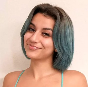 अभिनेता Roxie Sinner